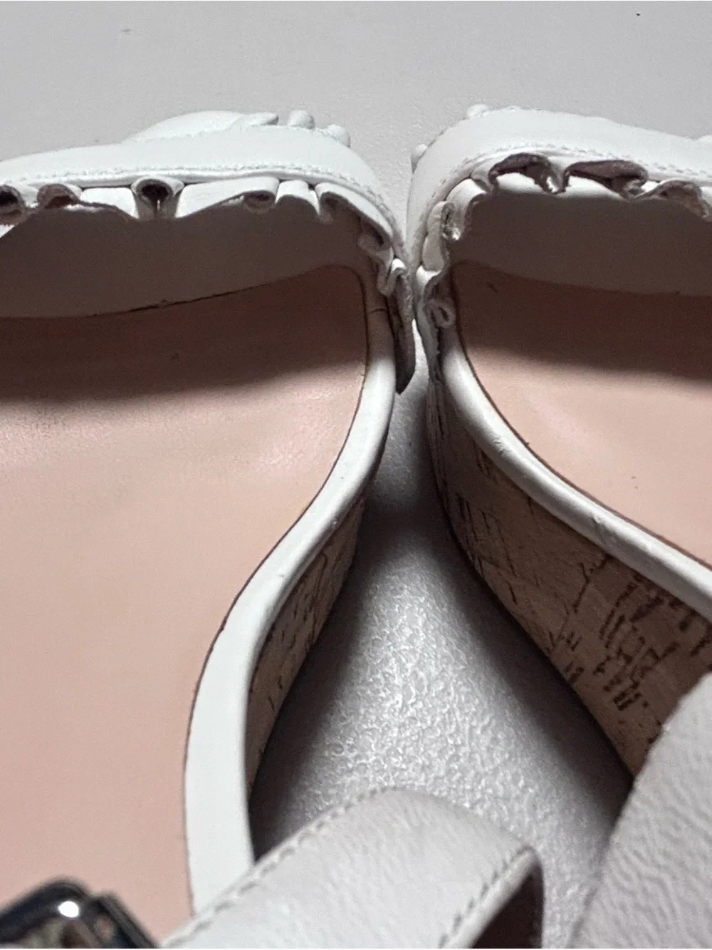 kate spade Tomas White Ruffle Leather Espadrille Sandals - Size 8.5 - Never worn
